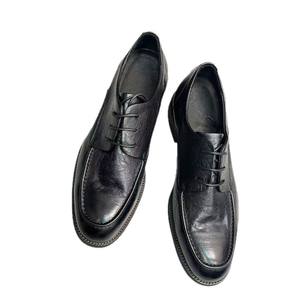 Zapatos Mocasines Cómodos de Piel Vacuna con Detalles Perforados y Suela Resistente al Desgaste, Zapatos Casuales para Hombre, Zapatos de Negocios - Product Image 5