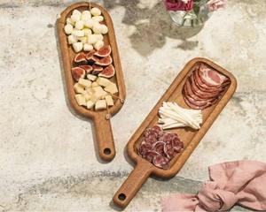 Plateau de service rustique en bois de fournisseur indien pour le pain, le fromage, la viande ou les collations de fête, disponible à bon prix - Product Image 1