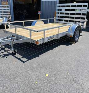 Remorque à benne basculante à vendre offrant des capacités de déchargement faciles et une capacité de charge utile élevée. - Product Image 4