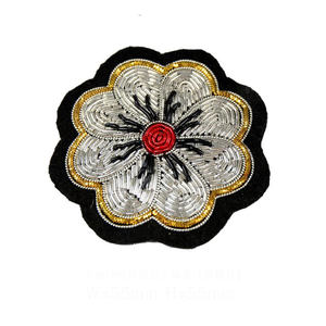 Broches de fil de lingot de nouvelle conception de meilleure qualité broches en fil de lingot en gros à bas prix belle broche coeur perlé - Product Image 4