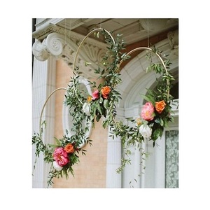 Pièce maîtresse de mariage en métal de couleur or taille et forme personnalisées pièce maîtresse de mariage pour l'événement et la fête - Product Image 1