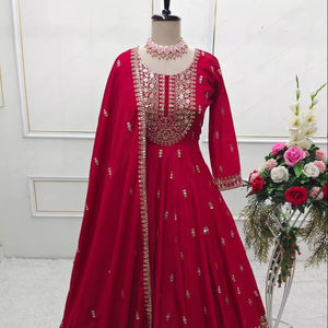 Hermoso vestido de fiesta de seda Chinon pesado-Pent - Product Image 1