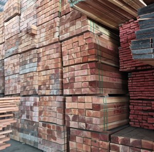 Pavimentos de Madera Dura (Certificación ISPM 15) - Product Image 1