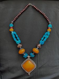 Conjunto de Collar de Cuentas Gruesas Azules de Moda, Estilo Atrevido, Modelo Personalizable con Cuentas de Resina, Estilo Ángel para Mujer, para Bodas y Fiestas - Product Image 5