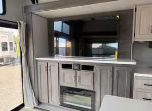 Caravane de voyage, remorque de camping-car portable avec salle de bain / caravanes d'occasion fabriquées aux États-Unis - Product Image 6