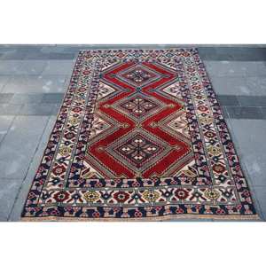 Tapis Vintage en Laine Turque Eco-Friendly Rouge Bleu Patchwork Design 4ft 6in X 6ft 4in Rectangle Medium Pile Style Classique Latex - Product Image 1