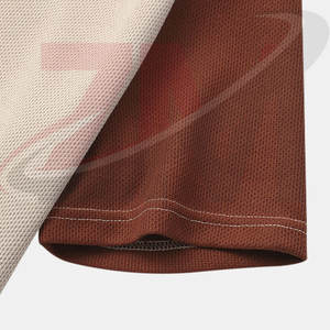 Camiseta de hombre al por mayor con logo personalizado impreso, 100% algodón, cuello redondo, corte holgado, servicio OEM personalizado, camiseta de color sólido para hombre - Product Image 4