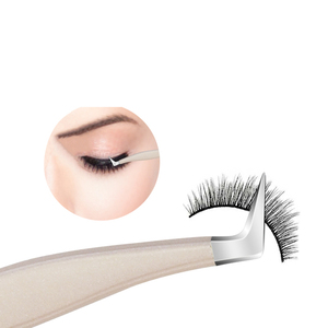 Juego de Pinzas de Acero Inoxidable con Punta Duradera y Suave para Cejas y Pestañas - Product Image 6