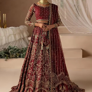 ชุดเจ้าสาวสีน้ำตาลแดงอินเทรนด์นักออกแบบเดรส lehenga & dupatta พร้อมแด็บก้าหนักประดับประดาไข่มุกงานปักหิน = 2025 - Product Image 1
