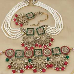 Hermoso collar de Gargantilla tradicional indio de alta calidad con pendientes Earchain y Maang Tikka Ideal para ocasiones festivas - Product Image 3