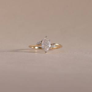 VVS Moissanite Diamond 925 plata esterlina 18K chapado en oro blanco solitario compromiso anillo de bodas joyería de moda para - Product Image 6