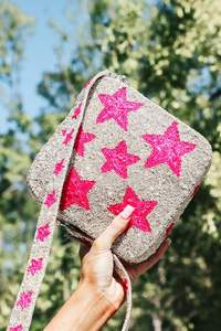 Bolso Cuadrado Ligero Hecho a Mano con Cuentas Bordadas Detalladas, Personalizable y con Correa Desmontable - Product Image 4