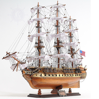 Vitrine nautique HMS Victory de taille moyenne, modèle de navire réplique en bois fait main, peint, avec support de collection, vente en gros
