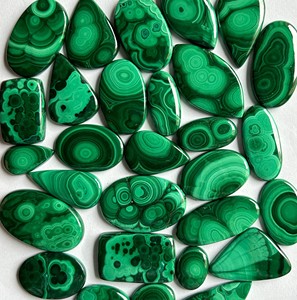 Wholesale Natural Malachite Cabochon Smooth Flat Back Green Gemstone for Healing Crustal Inclusive of Wholesale Price - Product Image 2