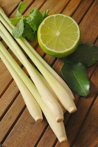 Hojas de limoncillo crudo seco de grado exportación, en rodajas, para té de hierbas Cymbopogon - Product Image 2