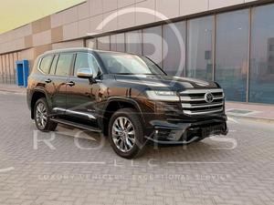 Toyota Land Cruiser SUV 2026 Nero 7 Posti Fari a LED Trasmissione Automatica Pneumatici R20 Interni in Pelle - Product Image 5