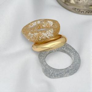 FY HUSSAIN CRAFTS Acrylique Écologique Chunky Bijoux Bracelets Bracelets Irrégulier Punk Géométrique Manchette Large Bande Personnalisable - Product Image 1