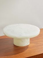 Présentoir élégant de dessert de luxe de piédestal de piédestal de résine tourbillonné pour des mariages et des événements spéciaux