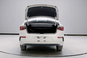 B Y D E 3 Chuxing Blanco Interior Negro, Auto Eléctrico EV - Product Image 3