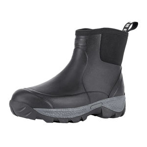 أحذية مطاطية خفيفة الوزن جديدة وشعبية لعام <span class=keywords><strong>2026</strong></span> بتصميم شعار مخصص ومقاومة للماء للرجال - Product Image 2