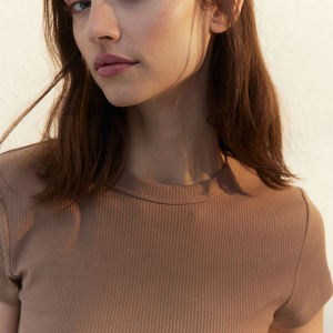 เสื้อยืดพิมพ์ลายพัฟปุ่มตกแต่งโลโก้สำหรับผู้หญิงเสื้อยืดเพาะกายฟิตเนสยิมออกแบบได้ตามต้องการ - Product Image 6