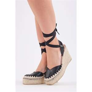 Alpargata cerrada con tacón de cuña alto - Product Image 2