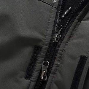Chándal deportivo y cortavientos con estampado de logotipo personalizado de alta calidad, conjunto de chándal de Material de nailon para hombres y mujeres - Product Image 5