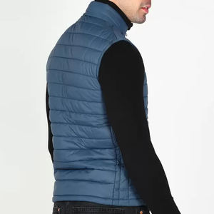 Personnalisé de haute qualité Logo personnalisé hommes Gilet bouffant léger sans manches hiver chaud matériel hommes sans manches veste bouffante - Product Image 2