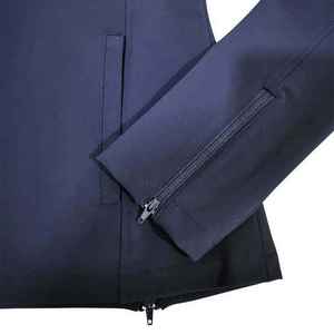 Pantalon d'équitation en nylon noir avec fermeture éclair sur le côté pour le saut d'obstacles - Product Image 4