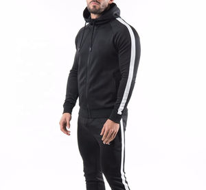 Top Sweat suit Hombres Sudadera con capucha de gran tamaño personalizada Fabricante Hombres Chándal Conjunto de dos piezas en blanco Nuevos pantalones de chándal de pierna recta - Product Image 1