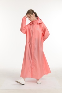 เสื้อกันฝนกระเป๋าเป้กันน้ำโพลีเอสเตอร์สำหรับเด็กชายและหญิงขายดีที่สุดสำหรับการเดินทางและทัวร์ - Product Image 3