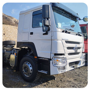 Penjualan terlaris truk traktor HOWO bekas 371Hp 6x4 mesin Diesel Euro <span class=keywords><strong>2</strong></span> emisi kemudi kiri - Product Image 1