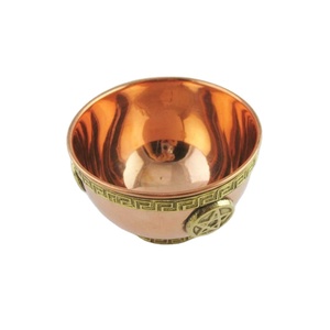 Bol alimentaire de qualité supérieure en cuivre massif avec la dernière conception ronde polie, parfait pour le mini mélange et l'utilisation au restaurant - Product Image 1