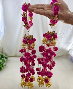 Punjabi กำไลข้อมือเจ้าสาวลายดอกคาลีร่าสำหรับ Diwali กำไลลายดอกคาลิเรียสำหรับ Sangeet akad henna jaggo Night jaggo - Product Image 3