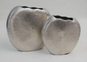 Nouveau design personnalisé de porte-fleurs en métal et aluminium bouteille de fleurs pour la décoration de la maison et du bureau - Product Image 2