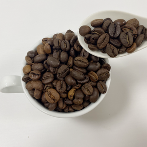 Origen de Vietnam Buon Ma Thuot Arabica G2 Granos de café Grado especial Alto contenido de cafeína Verde A granel Venta al por mayor Marca personalizada - Product Image 2