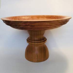 Base para Pastel de Madera de Nogal Decorativa para Hogares de Lujo que Ofrece un Tono Profundo y Rico para la Presentación de Postres - Product Image 6