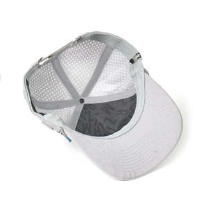 Casquette de golf sportive imperméable à 5 panneaux avec logo personnalisé, aimant porte-balles et support de tee, 100% polyester toile, pour entreprise - Product Image 3