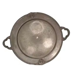 Plateau de service en aluminium circulaire de style matériel coulé Plateau à poignée attrayant durable et fiable pour la fonction Get Together - Product Image 5