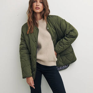 Vestes matelassées nouveau style vestes d'hiver de moto pour dames vestes respirantes en polyester de couleur unie prix de gros - Product Image 1