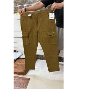Meilleurs pantalons de jogging cargo extensibles pour hommes avec jambes fuselées et chevilles élastiques conçus pour la mobilité confortable de l'Inde - Product Image 1