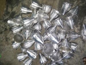 Chaîne de pluie en cuivre en métal RC-13 HHO pour la décoration de jardin à la maison personnalisée pour une utilisation extérieure et intérieure - Product Image 6