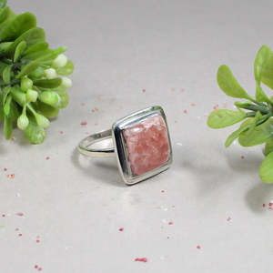 Anillo fino de Plata de Ley 925 estilo bohemio para hombre, juego de piedras preciosas de Rodocrosita Natural con ajuste de bisel de corte de pera - Product Image 2