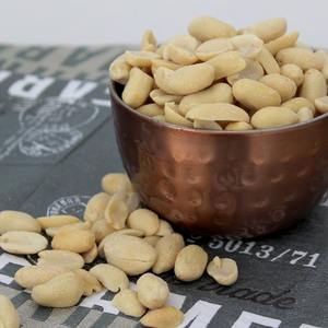 Vente en gros d'arachides blanchies savoureuses de qualité supérieure entièrement emballées en vrac pour l'exportation arachides crues séchées nutriments sains naturels purs complets - Product Image 3