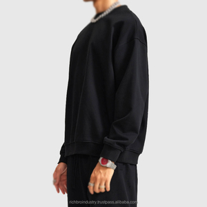 Noir vierge graphique hommes sweat Logo personnalisé col rond brodé lourd français éponge coton 300GSM sweats à col rond - Product Image 5