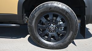 Toyota Land Cruiser First Edition 2024 d'occasion en excellent état – Prêt à être expédié - Product Image 4