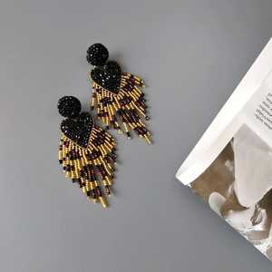 Rani Design Boucles d'oreilles en or pané de style européen et américain Boucles d'oreilles en perles occidentales en gros Ensemble bohème - Product Image 2