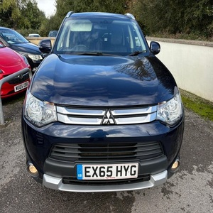 MITSUBISHI OUTLANDER 2.2DI-D GX3 2019 USADO, Volante a la Izquierda/Derecha - Product Image 1