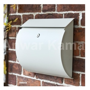 Venta caliente caja de correos montada en la pared de Metal rojo caja de almacenamiento decorativa para correo postal Ideal para decoración al aire libre del hogar - Product Image 3