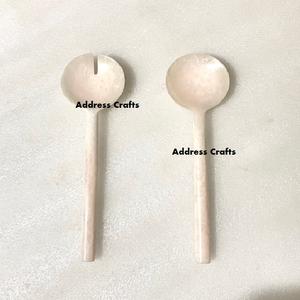 Juego de 2 Servidores de Pastel de Resina Blanca con Remolino de Lujo, Herramientas para Pastel de Primera Calidad para Uso en el Hogar, Hotel, Restaurante - Product Image 5